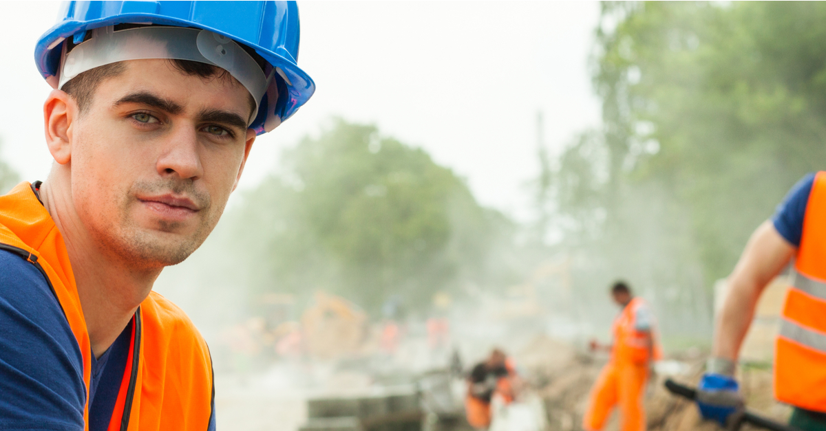 Picture shows a builder to illustrate a point that training, such as resilience training may help construction industry workers who are struggling with mental health problems 