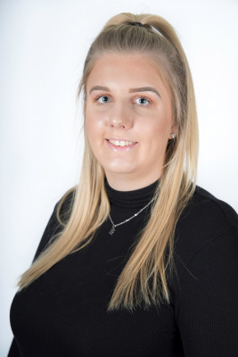 image shows Heather Clarke from Essential Site Skills