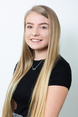 Photograph shows Emma Green, an apprentice at Essential Site Skills, a Leading Health and Safety and Construction Training Course Provider
